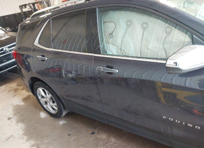 Photo 13 of 2019 Chevrolet Equinox PREMIER (VIN 3GNAXNEV2KL223056)
