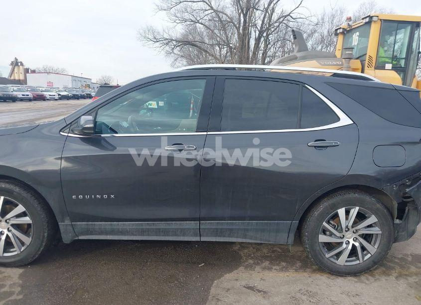 Photo 14 of 2022 Chevrolet Equinox FWD PREMIER (VIN 3GNAXNEV3NS183774)