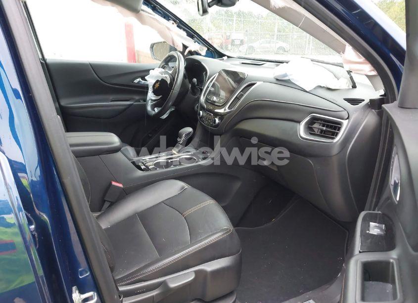 Photo 5 of 2022 Chevrolet Equinox FWD PREMIER (VIN 3GNAXNEV5NS104346)