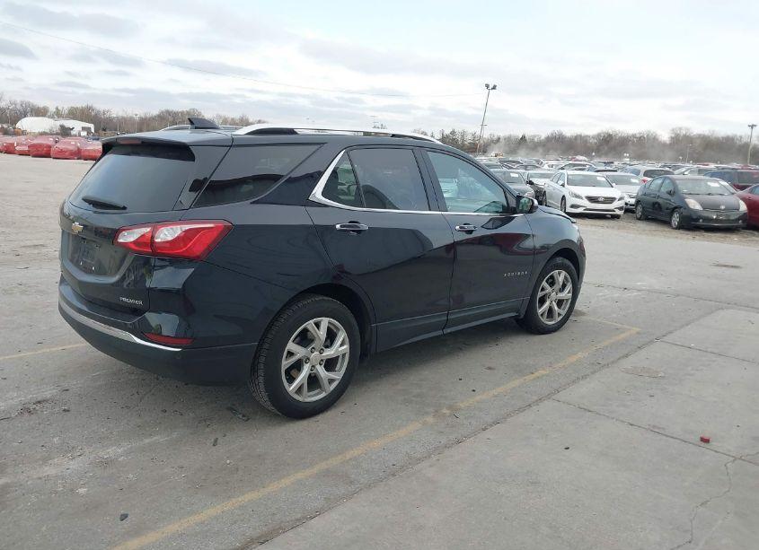 Photo 4 of 2020 Chevrolet Equinox FWD PREMIER 1.5L TURBO (VIN 3GNAXNEV6LS511993)