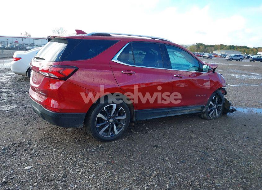 Photo 4 of 2022 Chevrolet Equinox FWD PREMIER (VIN 3GNAXNEV6NS171652)