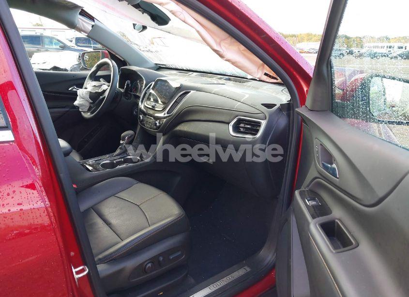 Photo 5 of 2022 Chevrolet Equinox FWD PREMIER (VIN 3GNAXNEV6NS171652)