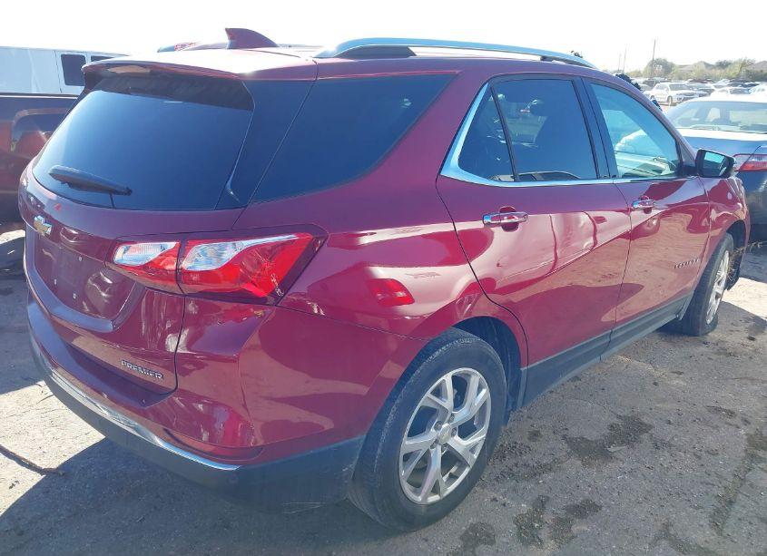 Photo 4 of 2019 Chevrolet Equinox PREMIER (VIN 3GNAXNEV7KS610448)