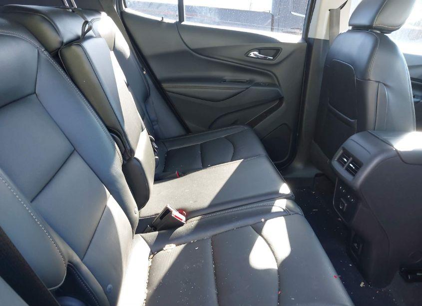 Photo 8 of 2019 Chevrolet Equinox PREMIER (VIN 3GNAXNEV7KS610448)