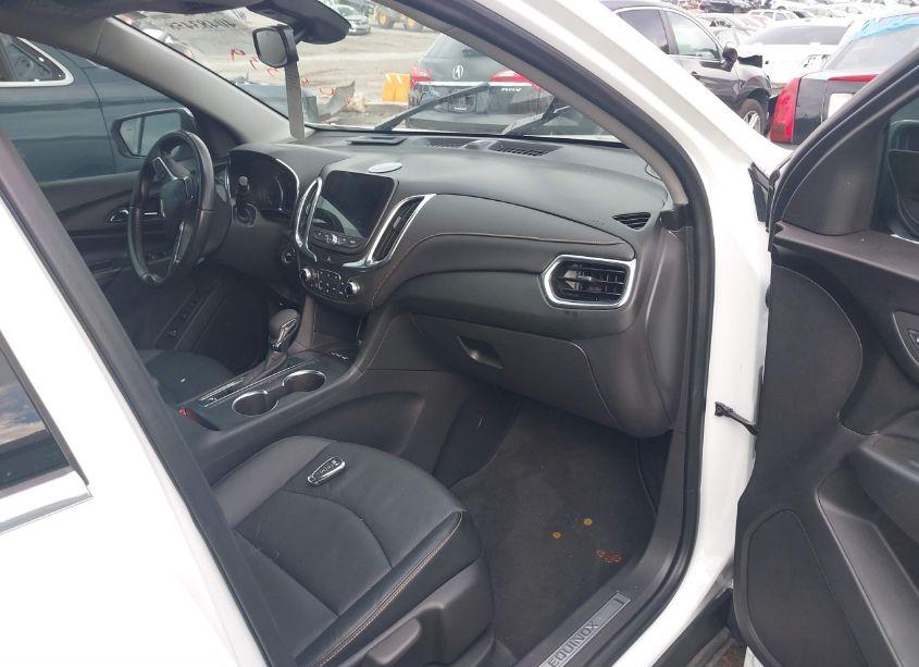 Photo 5 of 2021 Chevrolet Equinox FWD PREMIER (VIN 3GNAXNEV8MS108339)