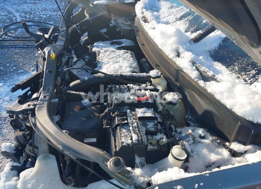 Photo 10 of 2019 Chevrolet Equinox PREMIER (VIN 3GNAXNEV9KS585276)