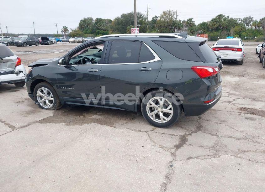 Photo 3 of 2020 Chevrolet Equinox FWD PREMIER 1.5L TURBO (VIN 3GNAXNEV9LS575168)