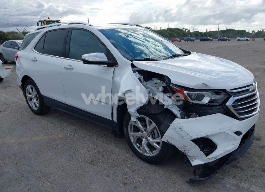 2019 Chevrolet Equinox PREMIER (VIN 3GNAXNEVXKL101030) main photo