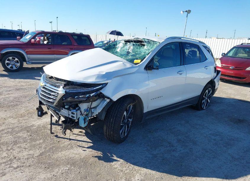 Photo 2 of 2022 Chevrolet Equinox FWD PREMIER (VIN 3GNAXNEVXNS191435)