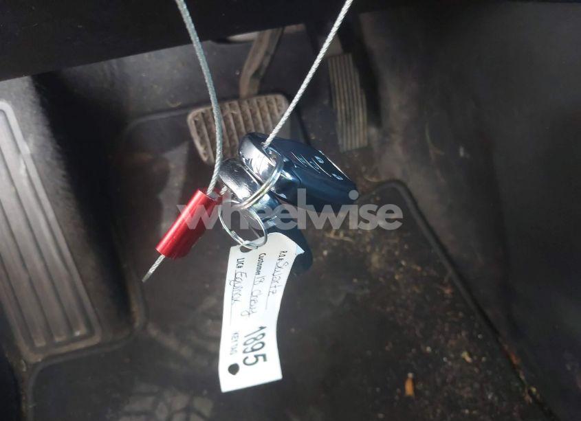 Photo 11 of 2018 Chevrolet Equinox PREMIER (VIN 3GNAXNEX1JS507204)