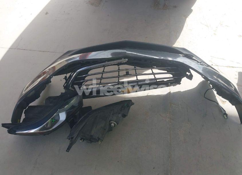 Photo 12 of 2018 Chevrolet Equinox PREMIER (VIN 3GNAXNEX1JS507204)