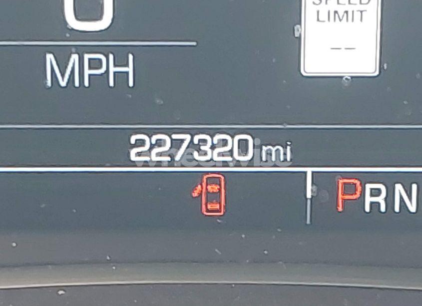 Photo 16 of 2018 Chevrolet Equinox PREMIER (VIN 3GNAXNEX1JS507204)