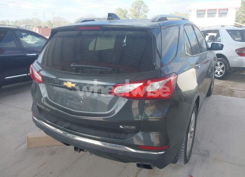 Photo 4 of 2018 Chevrolet Equinox PREMIER (VIN 3GNAXNEX1JS507204)