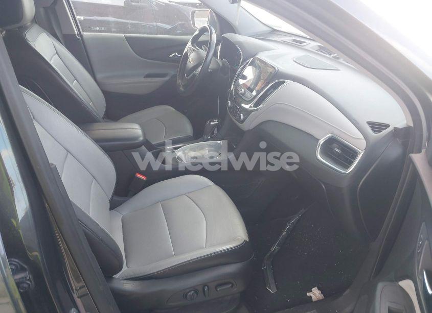 Photo 5 of 2018 Chevrolet Equinox PREMIER (VIN 3GNAXNEX1JS507204)