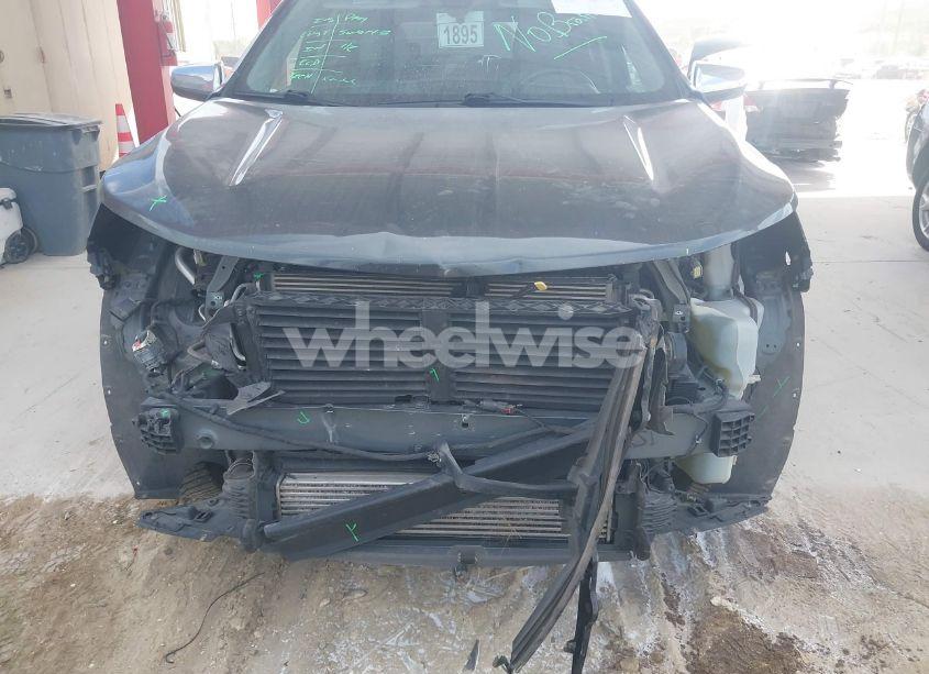 Photo 6 of 2018 Chevrolet Equinox PREMIER (VIN 3GNAXNEX1JS507204)