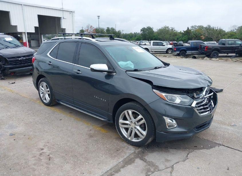 2018 Chevrolet Equinox PREMIER (VIN 3GNAXNEX6JS506937) main photo