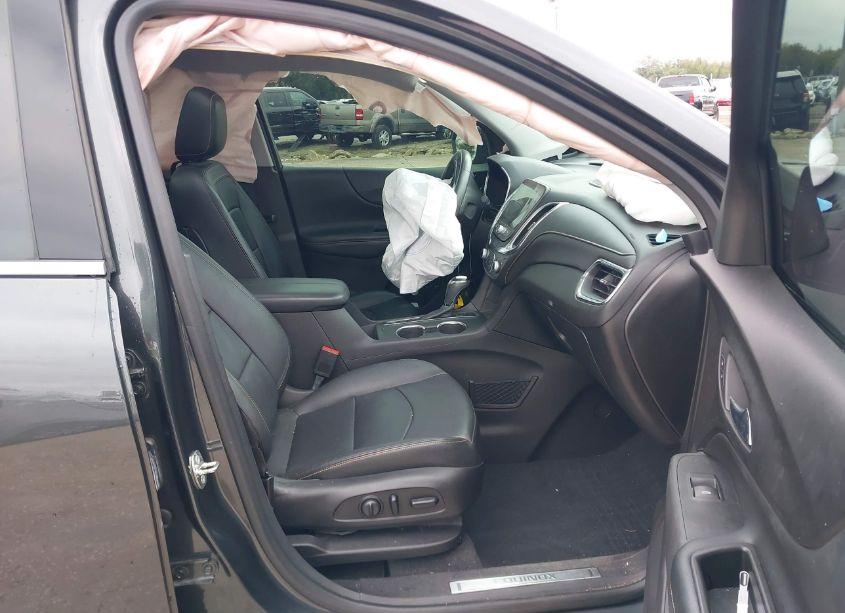 Photo 5 of 2018 Chevrolet Equinox PREMIER (VIN 3GNAXNEX6JS506937)