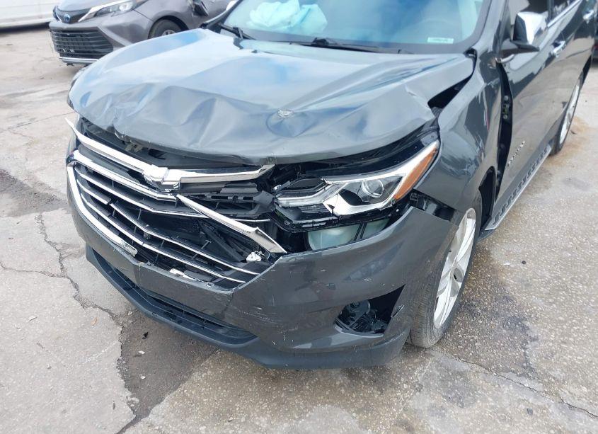 Photo 6 of 2018 Chevrolet Equinox PREMIER (VIN 3GNAXNEX6JS506937)