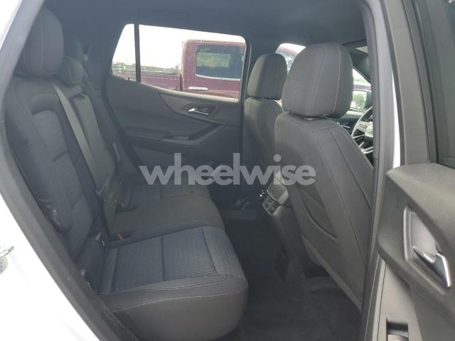 Photo 5 of 2025 CHEVROLET EQUINOX LT (VIN 3GNAXPEG0SL255629)