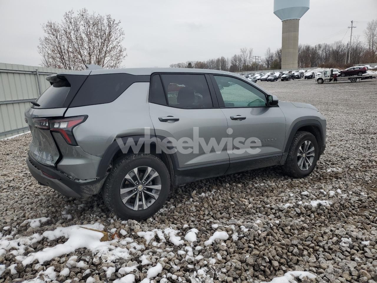 Photo 3 of 2025 CHEVROLET EQUINOX LT (VIN 3GNAXPEG0SL285410)