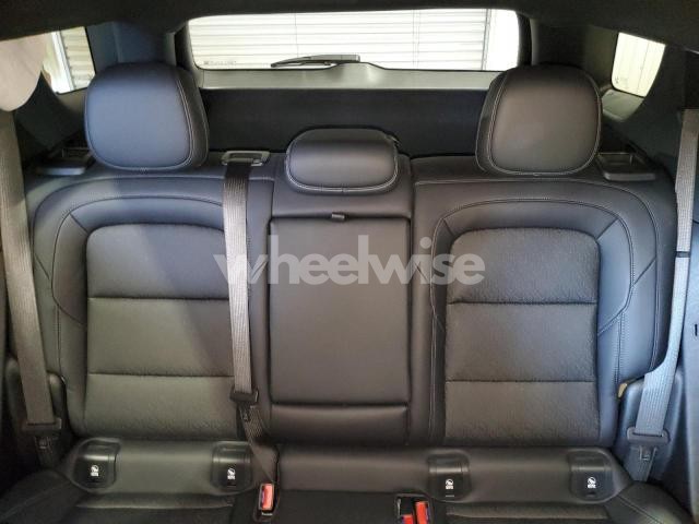 Photo 10 of 2025 CHEVROLET EQUINOX LT (VIN 3GNAXPEG1SL217794)