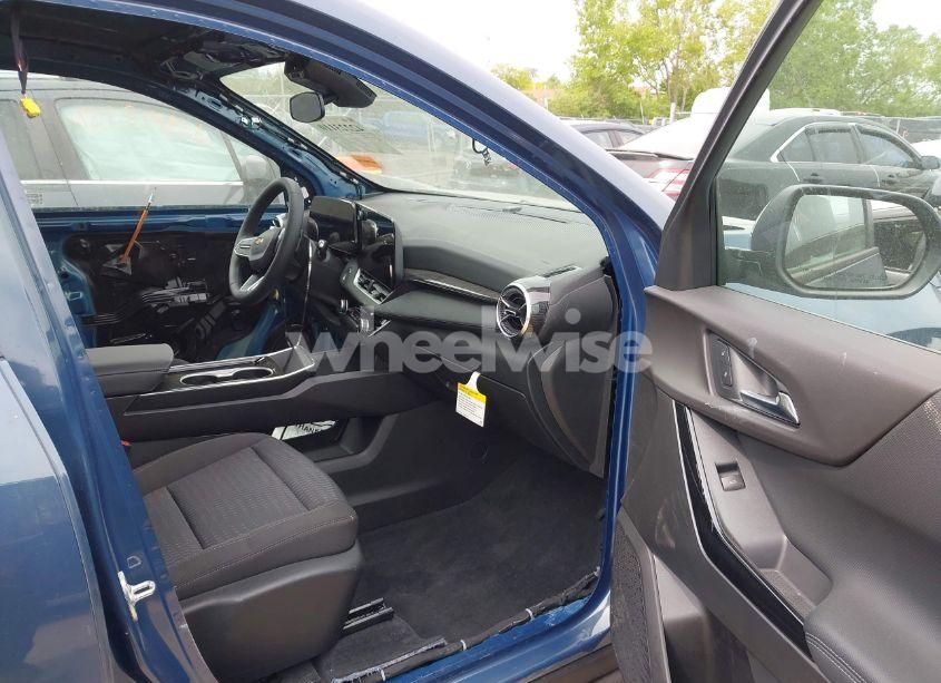 Photo 5 of 2025 Chevrolet Equinox AWD LT (VIN 3GNAXPEG1SL294231)