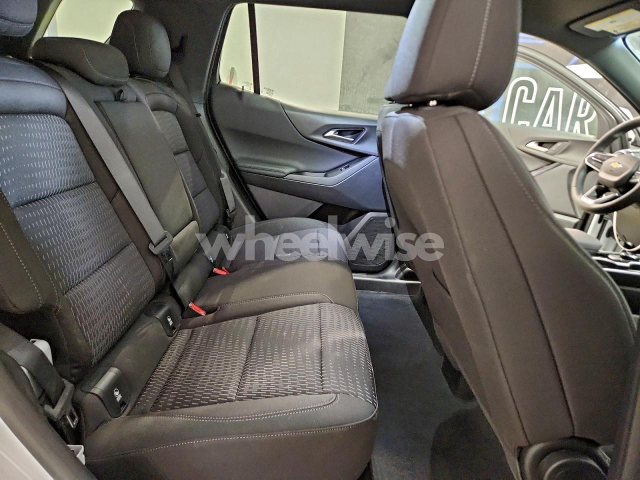 Photo 11 of 2026 CHEVROLET EQUINOX LT (VIN 3GNAXPEG1TL295932)