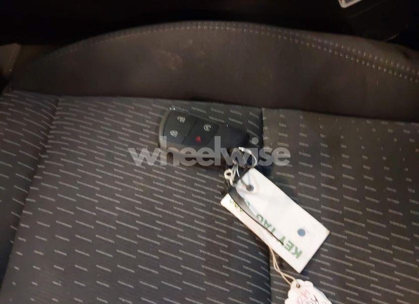 Photo 11 of 2025 Chevrolet Equinox AWD LT (VIN 3GNAXPEG2SL124816)