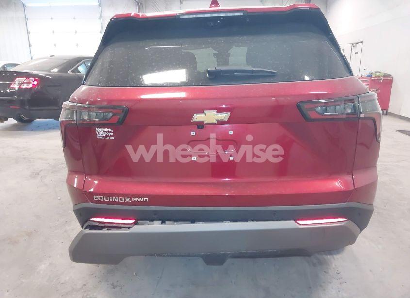Photo 6 of 2025 Chevrolet Equinox AWD LT (VIN 3GNAXPEG2SL124816)