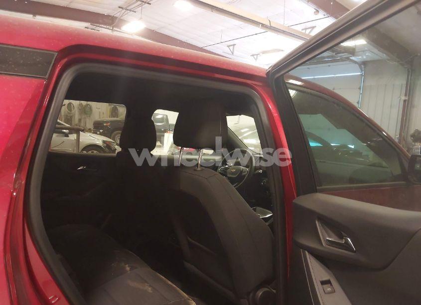 Photo 8 of 2025 Chevrolet Equinox AWD LT (VIN 3GNAXPEG2SL124816)