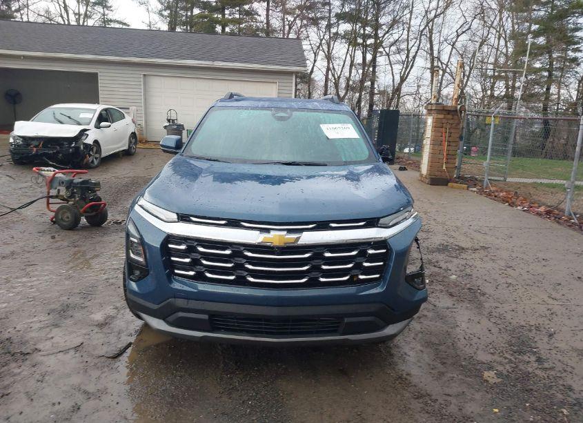 Photo 13 of 2025 Chevrolet Equinox AWD LT (VIN 3GNAXPEG2SL136898)