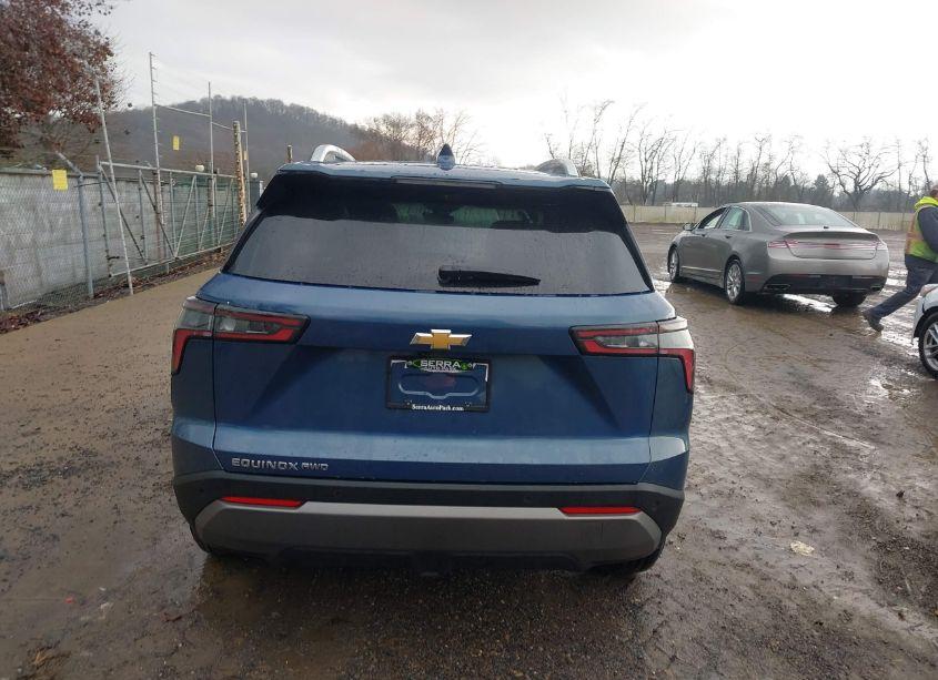 Photo 17 of 2025 Chevrolet Equinox AWD LT (VIN 3GNAXPEG2SL136898)