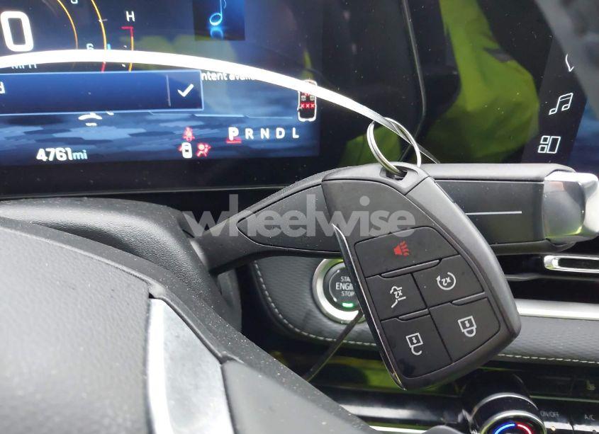 Photo 11 of 2025 Chevrolet Equinox AWD LT (VIN 3GNAXPEG4SL144923)