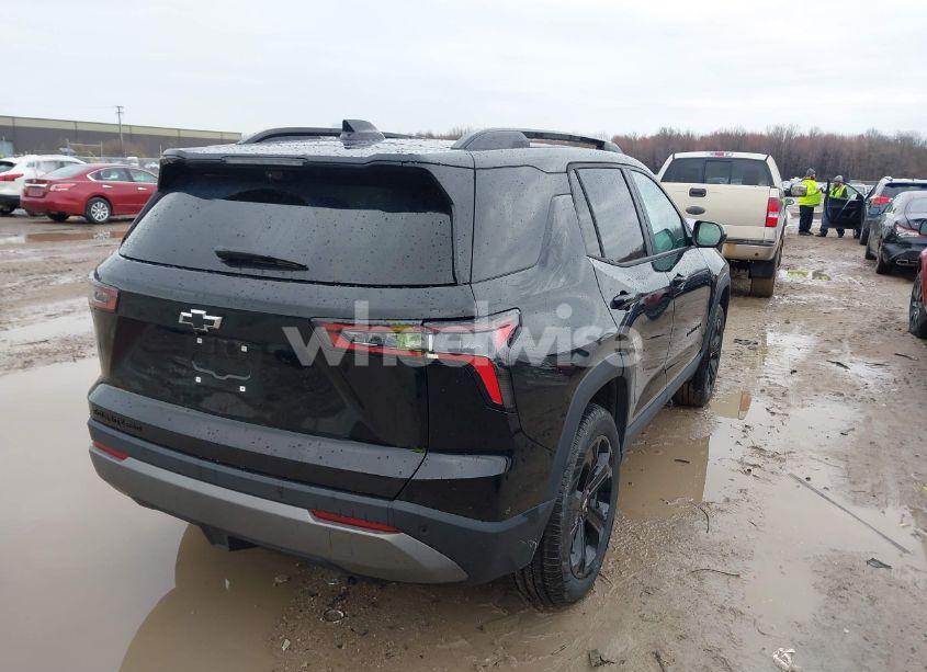 Photo 4 of 2025 Chevrolet Equinox AWD LT (VIN 3GNAXPEG4SL144923)