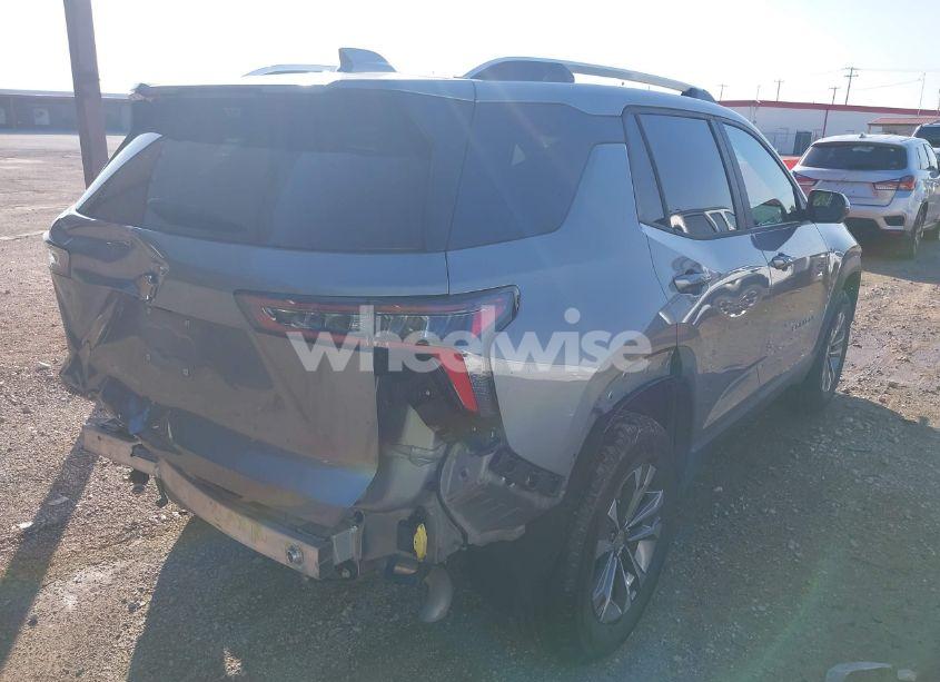 Photo 4 of 2025 Chevrolet Equinox AWD LT (VIN 3GNAXPEG4SL177985)