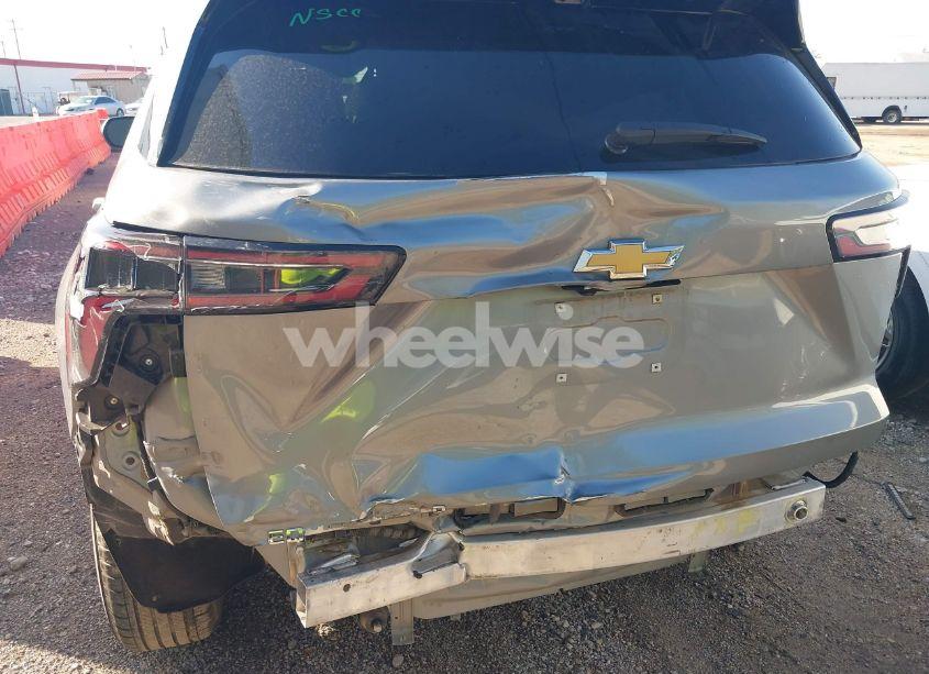 Photo 6 of 2025 Chevrolet Equinox AWD LT (VIN 3GNAXPEG4SL177985)