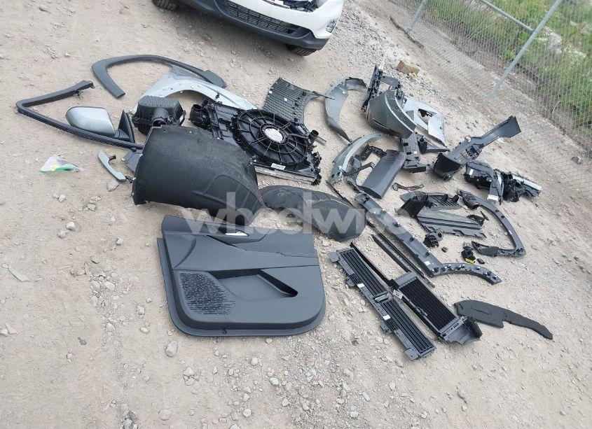 Photo 12 of 2025 Chevrolet Equinox AWD LT (VIN 3GNAXPEG4SL325018)