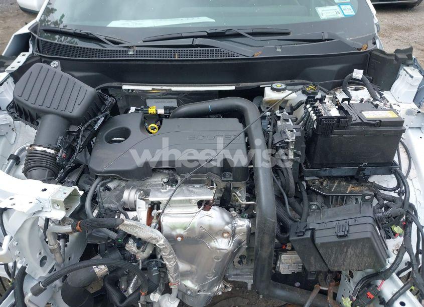 Photo 10 of 2025 Chevrolet Equinox AWD LT (VIN 3GNAXPEG5SL128164)