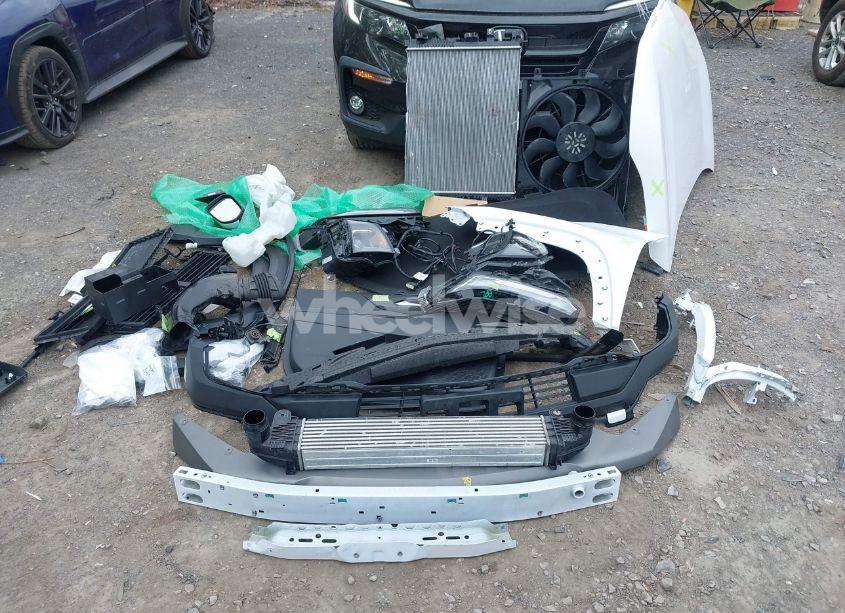 Photo 12 of 2025 Chevrolet Equinox AWD LT (VIN 3GNAXPEG5SL128164)