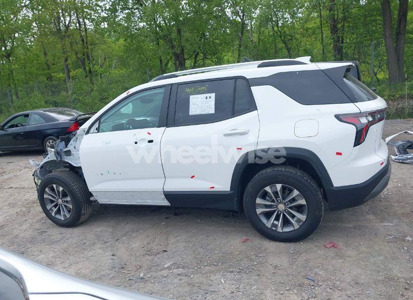 Photo 15 of 2025 Chevrolet Equinox AWD LT (VIN 3GNAXPEG5SL128164)