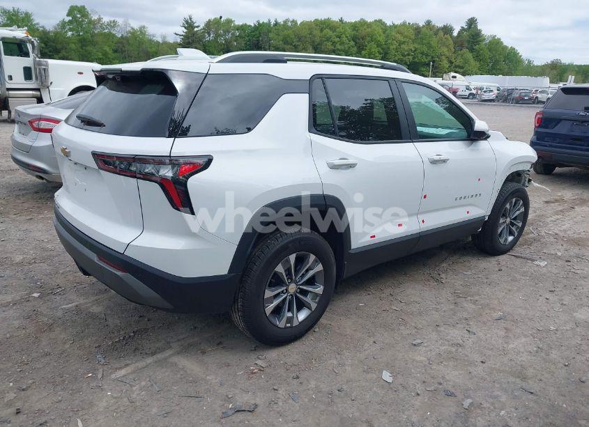 Photo 4 of 2025 Chevrolet Equinox AWD LT (VIN 3GNAXPEG5SL128164)