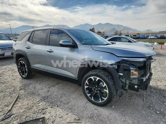 Photo 3 of 2025 CHEVROLET EQUINOX LT (VIN 3GNAXPEG5SL160533)