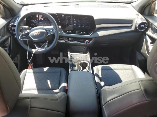 Photo 4 of 2025 CHEVROLET EQUINOX LT (VIN 3GNAXPEG5SL216339)