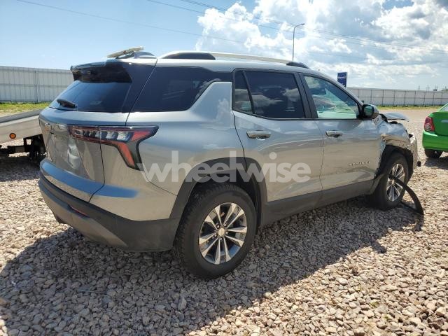 Photo 8 of 2025 CHEVROLET EQUINOX LT (VIN 3GNAXPEG5SL216339)