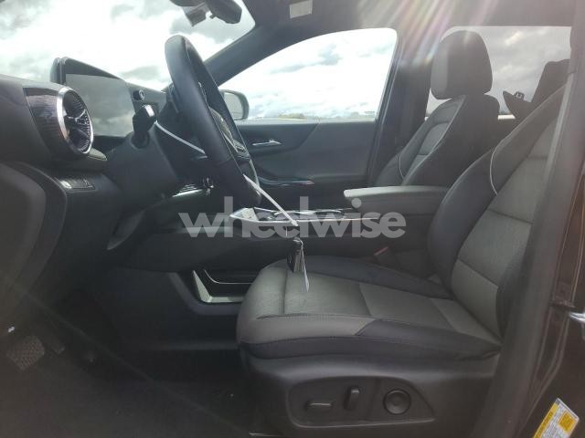Photo 9 of 2025 CHEVROLET EQUINOX LT (VIN 3GNAXPEG6SL319088)