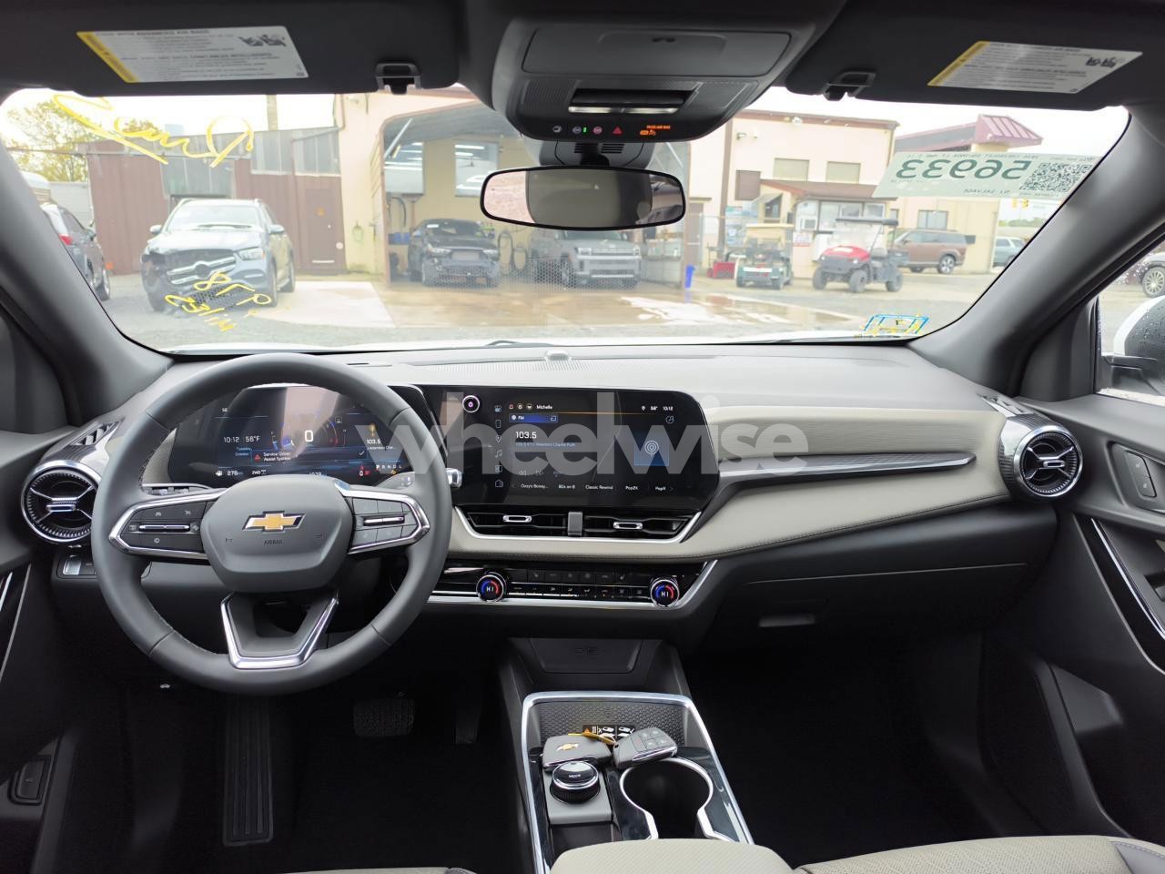 Photo 9 of 2026 CHEVROLET EQUINOX LT (VIN 3GNAXPEG8TL166120)