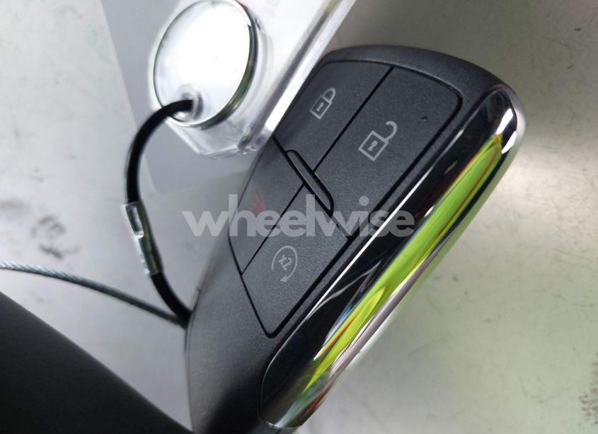 Photo 11 of 2025 Chevrolet Equinox AWD LT (VIN 3GNAXPEG9SL310420)