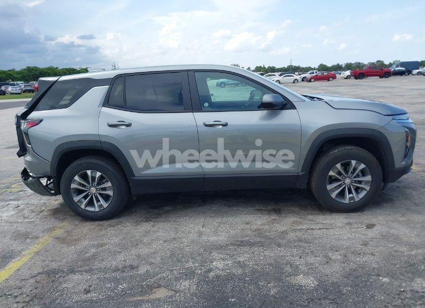 Photo 14 of 2025 Chevrolet Equinox AWD LT (VIN 3GNAXPEG9SL310420)