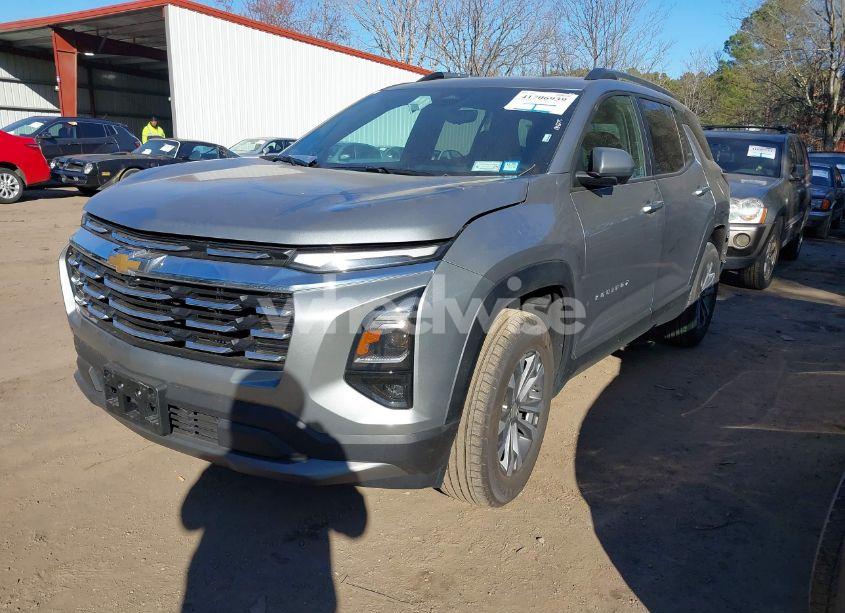 Photo 2 of 2025 Chevrolet Equinox AWD LT (VIN 3GNAXPEGXSL187601)