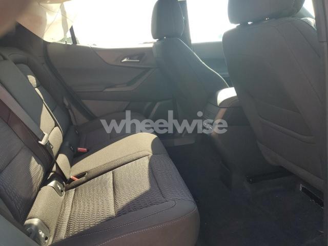 Photo 9 of 2026 CHEVROLET EQUINOX LT (VIN 3GNAXPEGXTL125861)